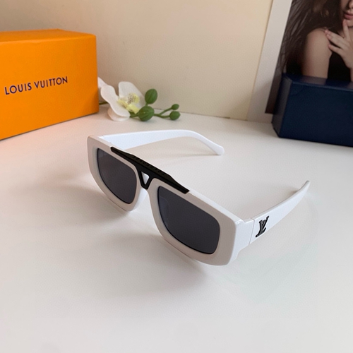 ルイヴィトンサングラス背面デザイン